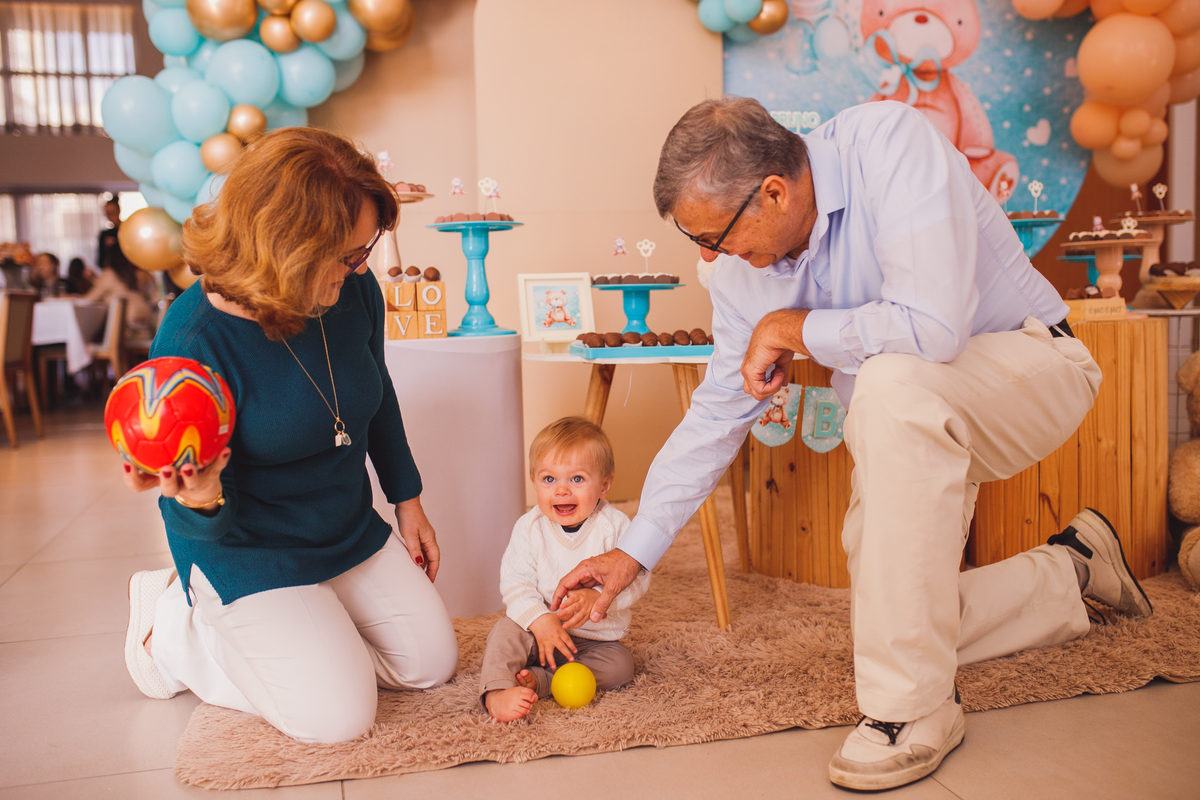 Fotografa familia Curitiba - aniversario bebe menino salao ursinho 