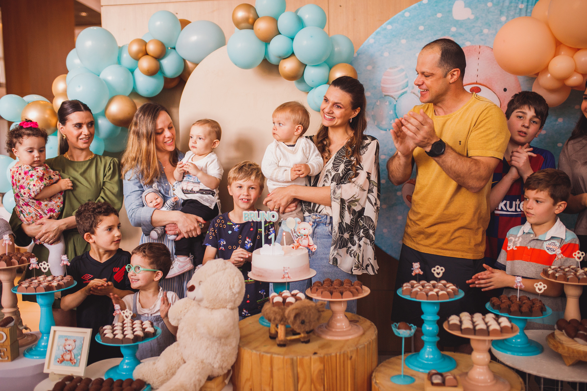 Fotografa familia Curitiba - aniversario bebe menino salao ursinho 