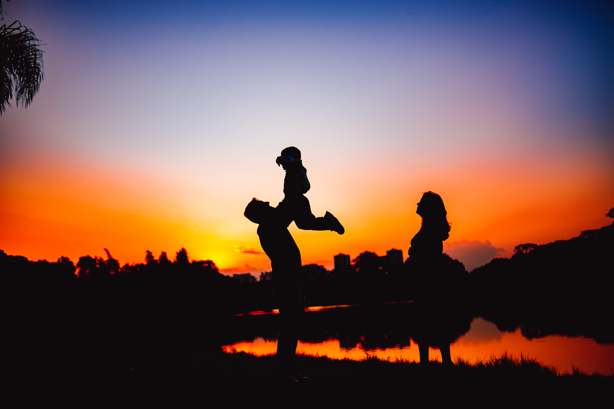 Fotografa família Curitiba - Ensaio externo gestante bacacheri aniversário infantil menino 