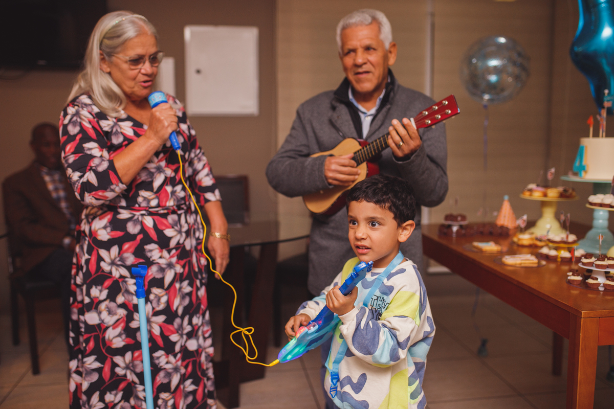 Fotografa família Curitiba - Ensaio externo gestante bacacheri aniversário infantil menino 