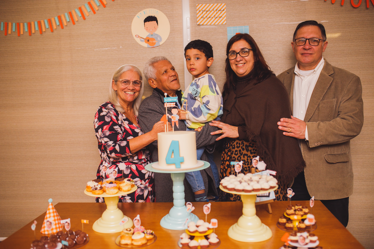 Fotografa família Curitiba - Ensaio externo gestante bacacheri aniversário infantil menino 