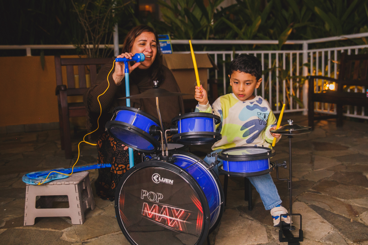 Fotografa família Curitiba - Ensaio externo gestante bacacheri aniversário infantil menino 