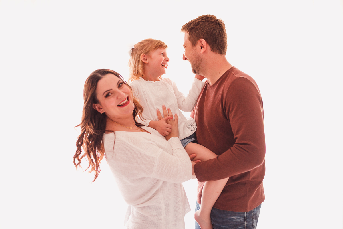 Fotografa familia Curitiba - life style menina Irmãs ensaio externo camomila