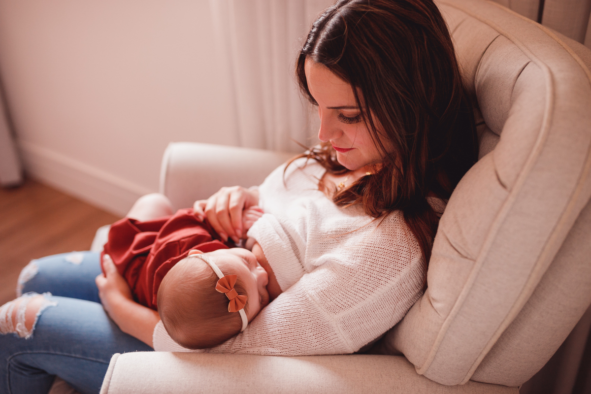 Fotografa familia Curitiba - life style menina Irmãs ensaio externo camomila