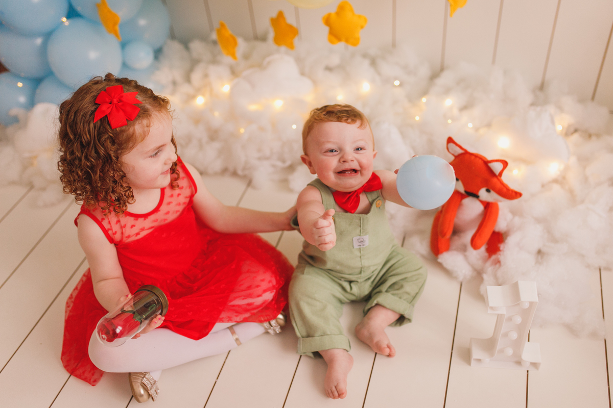 Fotografa familia Curitiba - smash the cake menino pequeno principe 