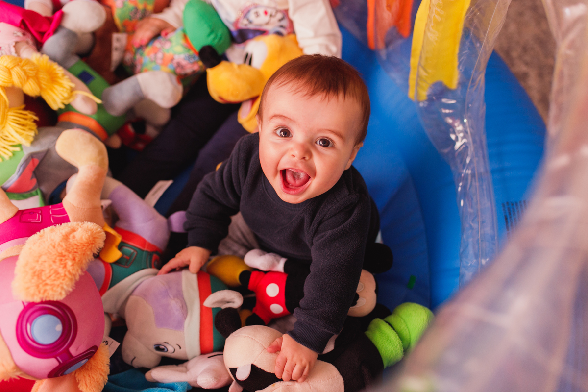 Fotografa Familia Curitiba - Life style irmãos casal ensaio em casa