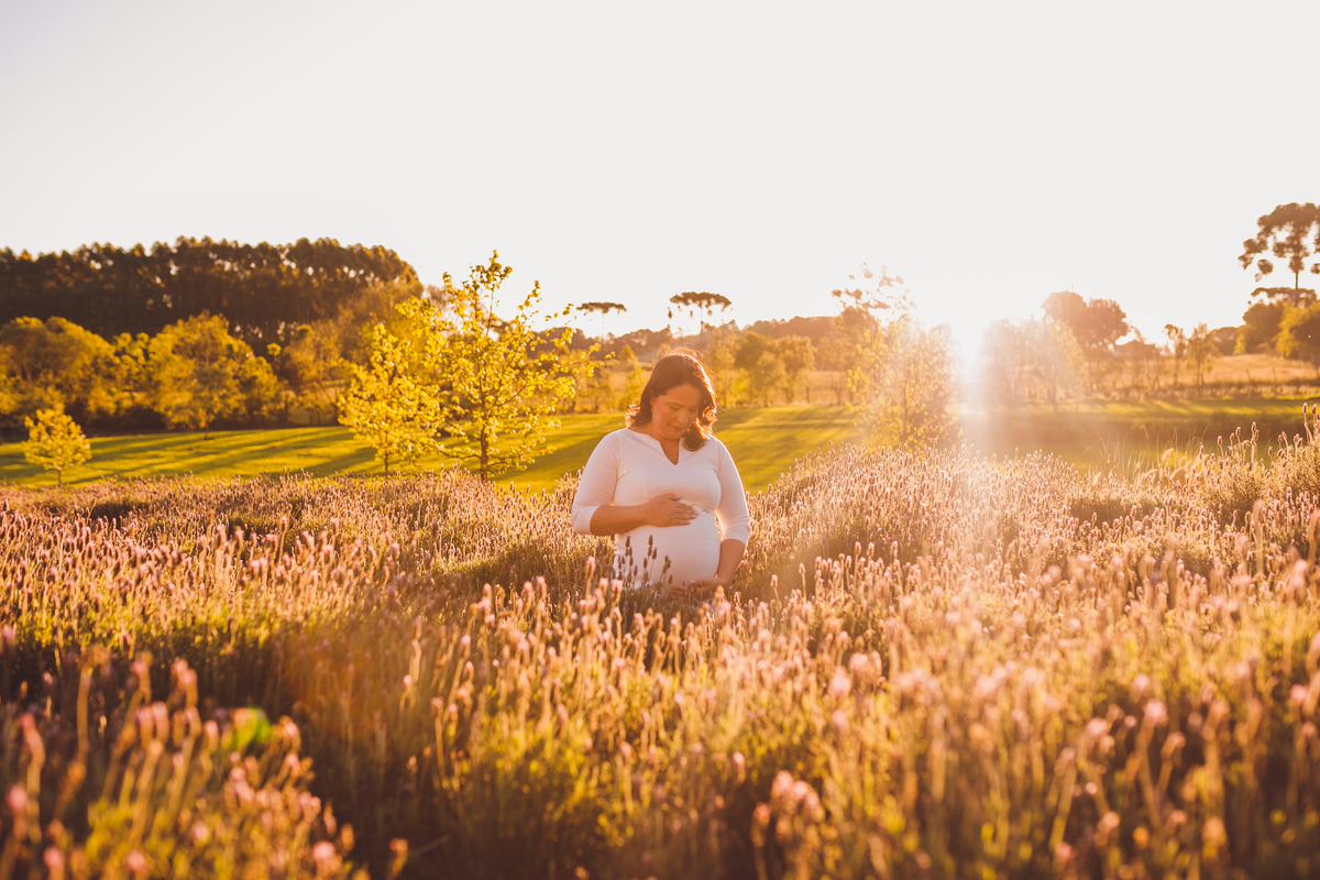 Fotografa familia Curitiba - Ensaio externo gestante Lavandario 