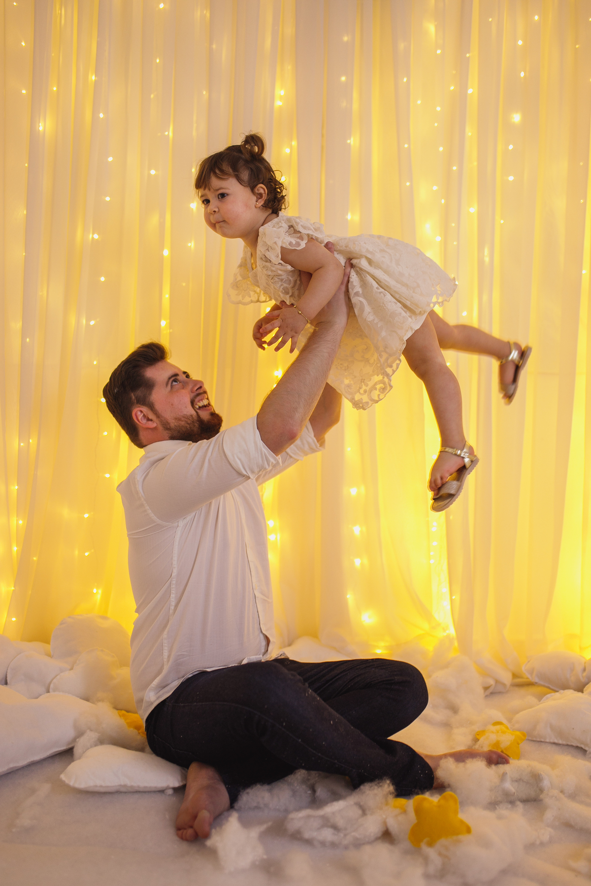 Fotografa familia Curitiba - ensaio de natal menina estudio interno 