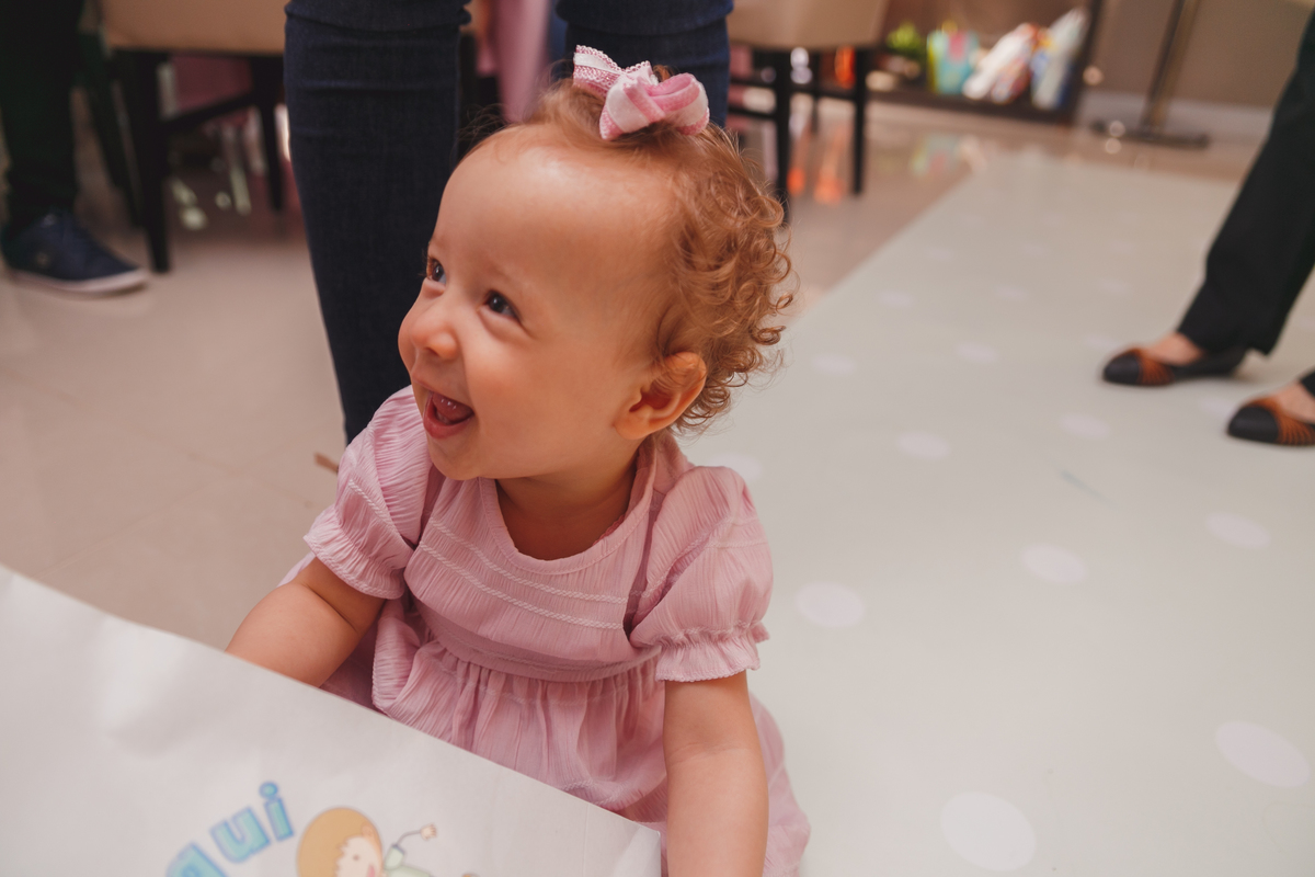 Fotografa familia Curitiba - Aniversário infantil flores menina 