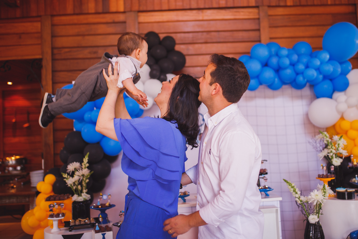 Fotografa familia Curitiba - aniversário menino poderoso cheinho Buffet allegro