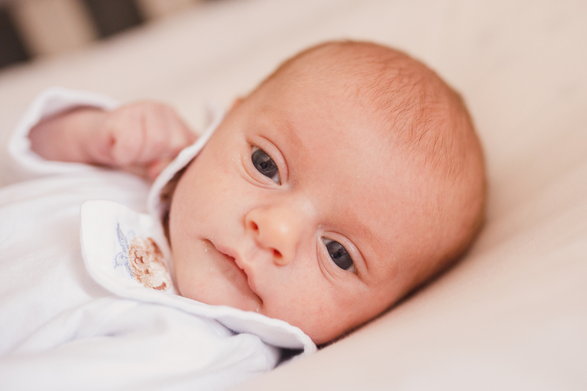 Fotografa familia Curitiba - Bebes ensaio lifestyle menino