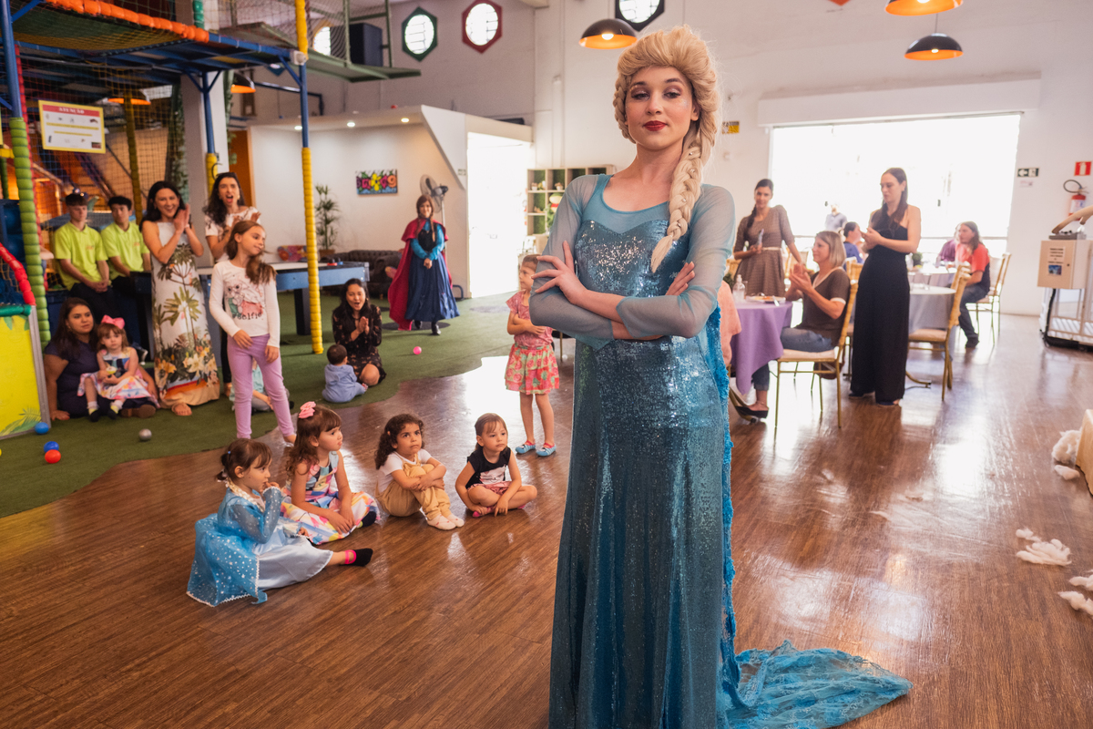 Fotografa familia curitiba - aniversario menina Frozen 3 anos 