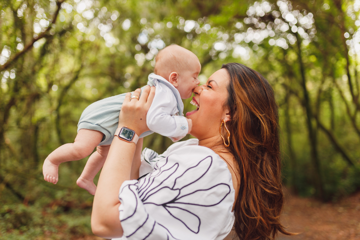 Fotografa familia Curitiba - Ensaio externo bebe menino mesvesrsario parque