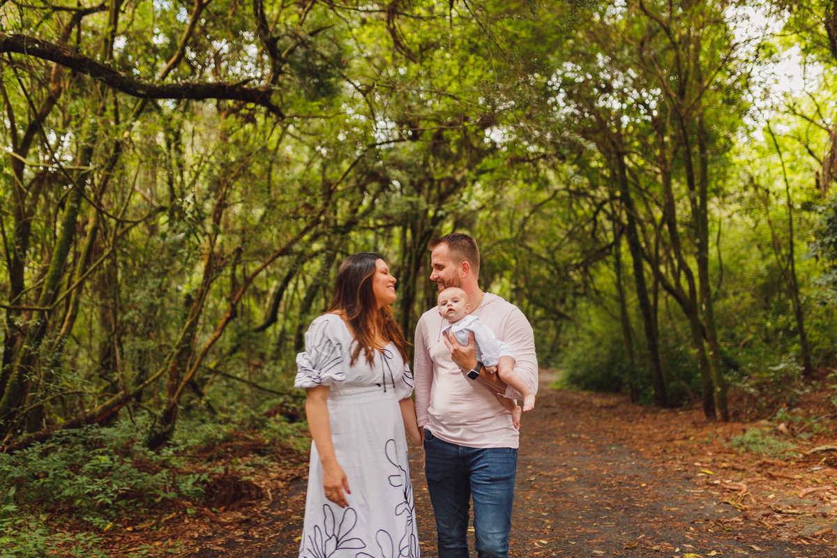 Fotografa familia Curitiba - Ensaio externo bebe menino mesvesrsario parque