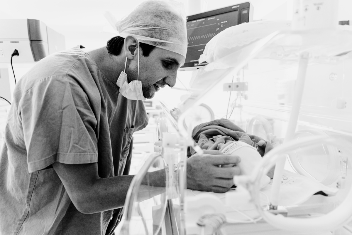 Fotografa familia Curitiba - foto nascimento nossa senhora das graças menino
