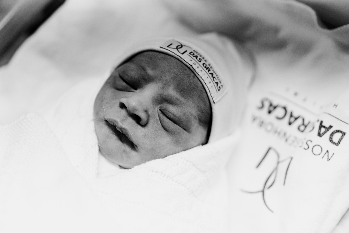 Fotografa familia Curitiba - foto nascimento nossa senhora das graças menino