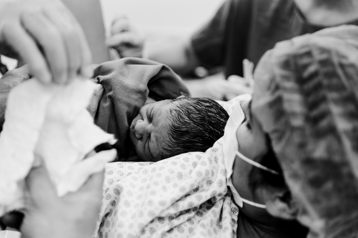 Fotografa familia Curitiba - foto nascimento nossa senhora das graças menino