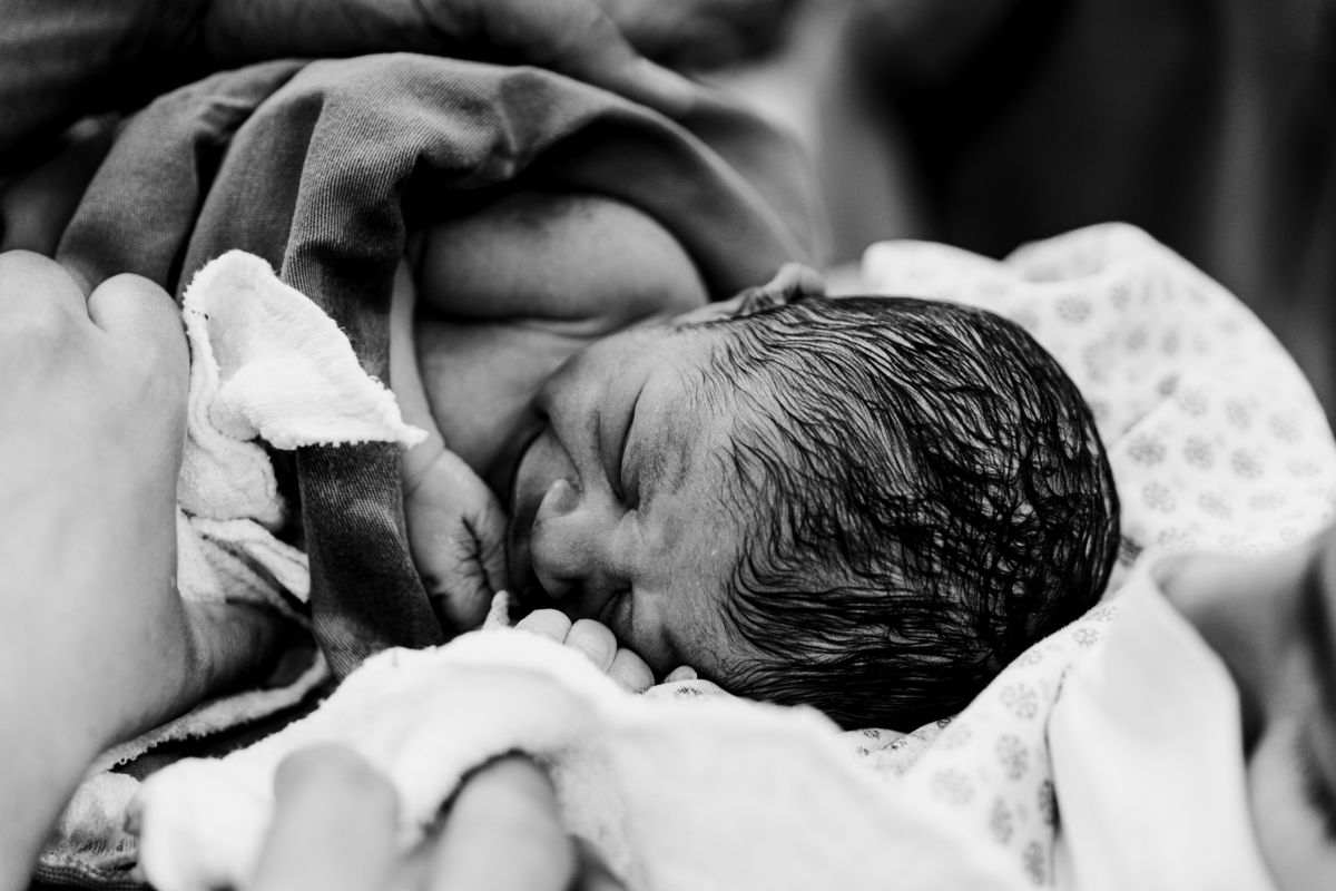 Fotografa familia Curitiba - foto nascimento nossa senhora das graças menino