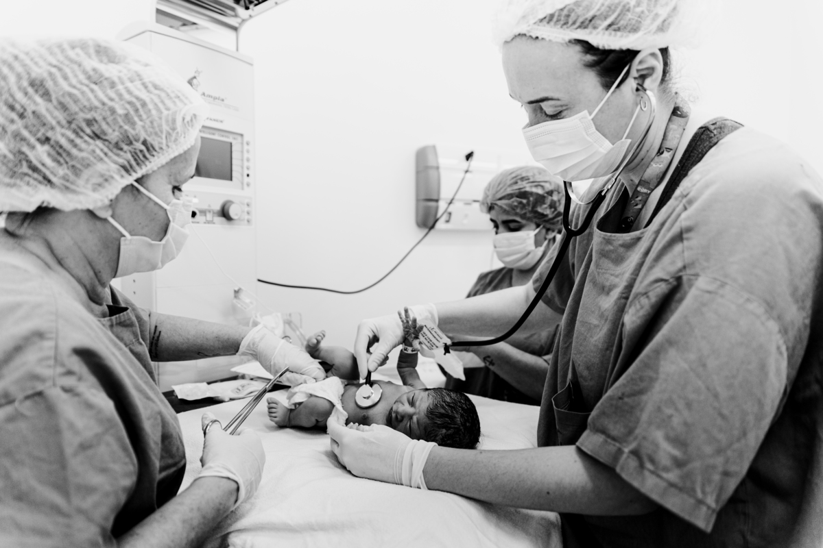 Fotografa familia Curitiba - foto nascimento nossa senhora das graças menino