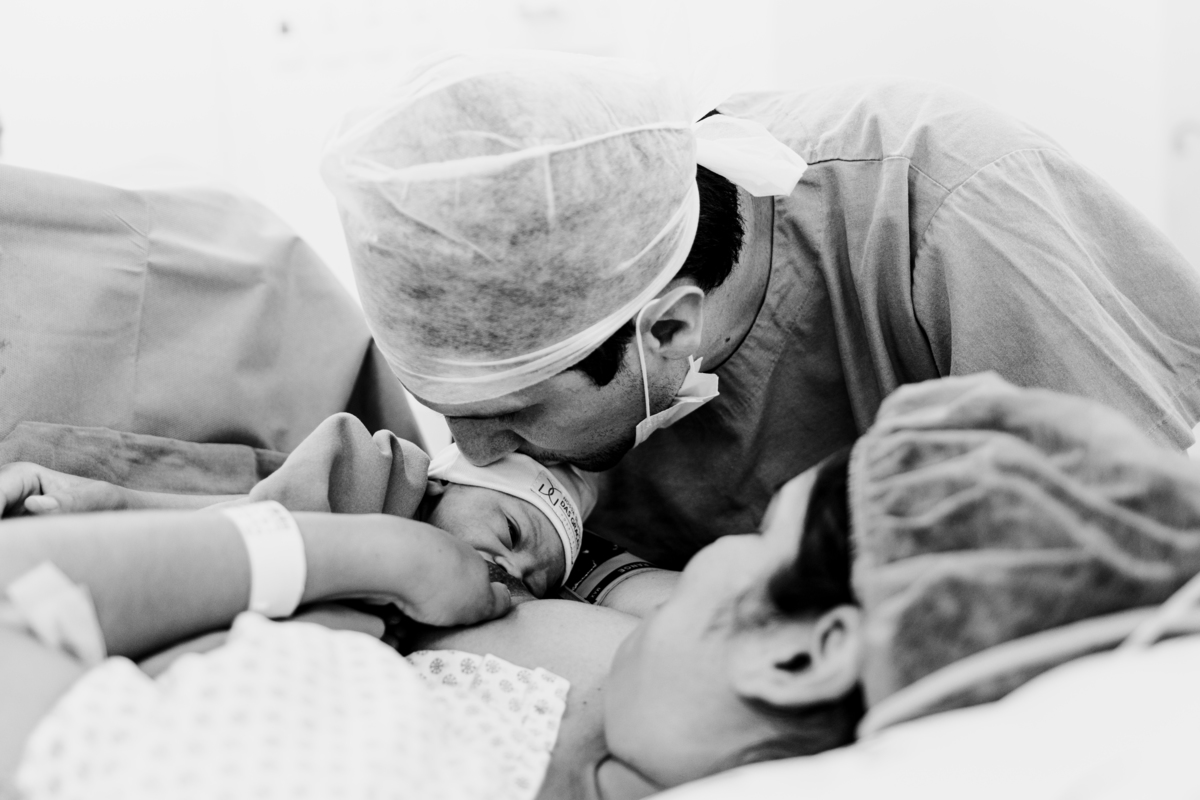 Fotografa familia Curitiba - foto nascimento nossa senhora das graças menino