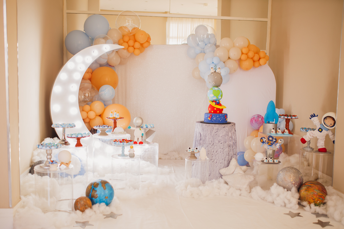Fotografa Familia Curitiba - Aniversario astronauta menino 2 anos 