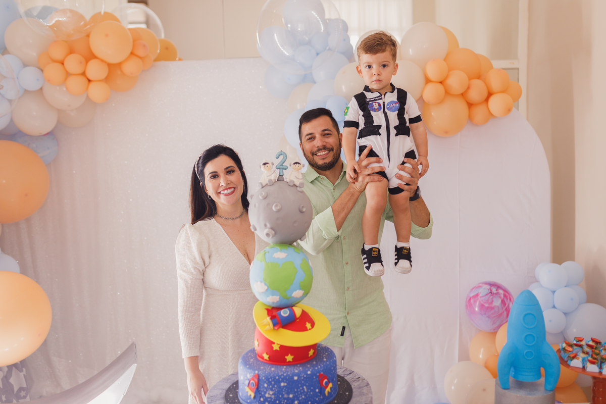 Fotografa Familia Curitiba - Aniversario astronauta menino 2 anos 