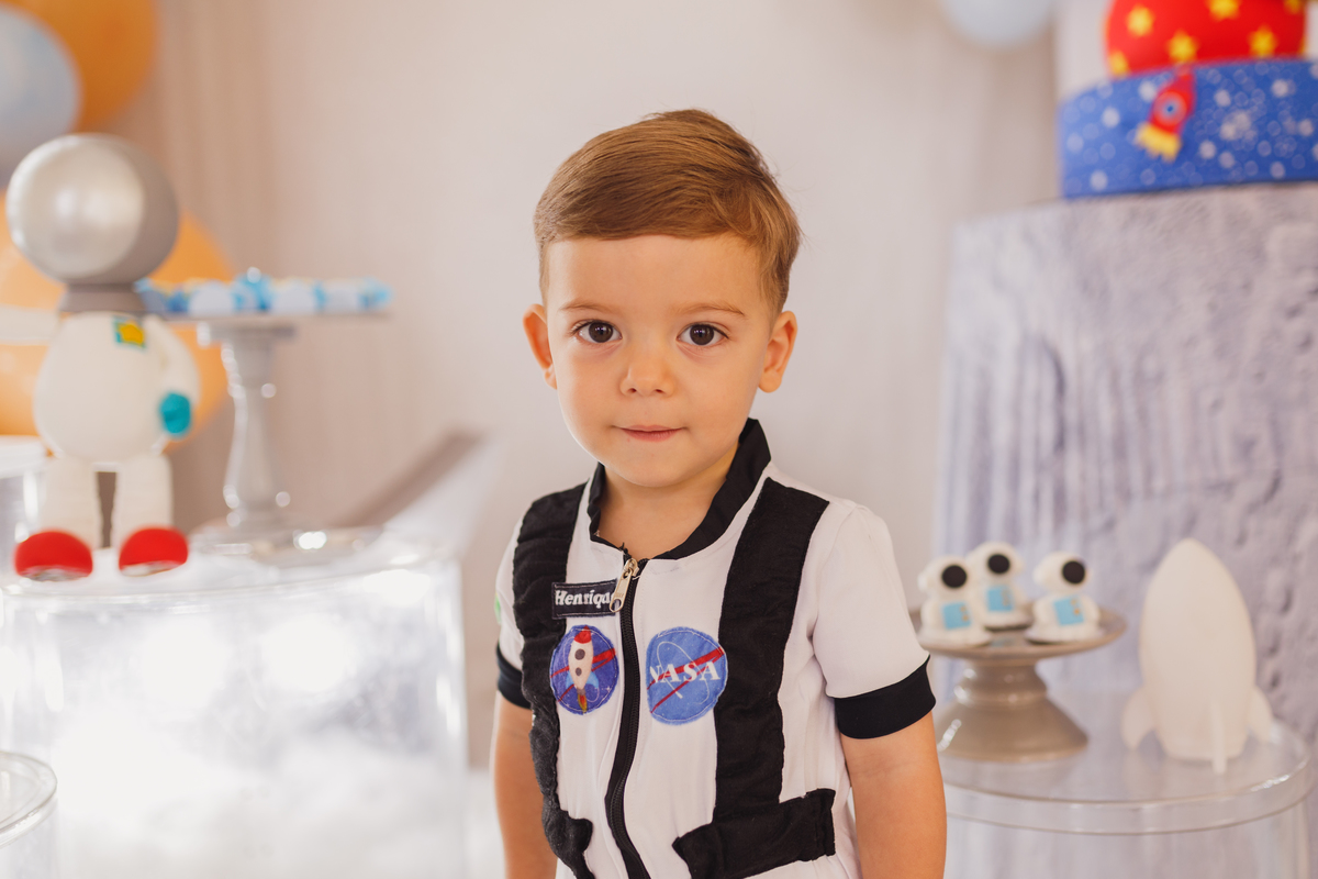 Fotografa Familia Curitiba - Aniversario astronauta menino 2 anos 