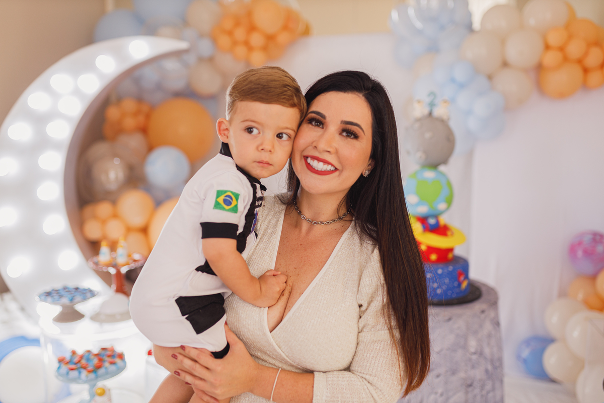 Fotografa Familia Curitiba - Aniversario astronauta menino 2 anos 