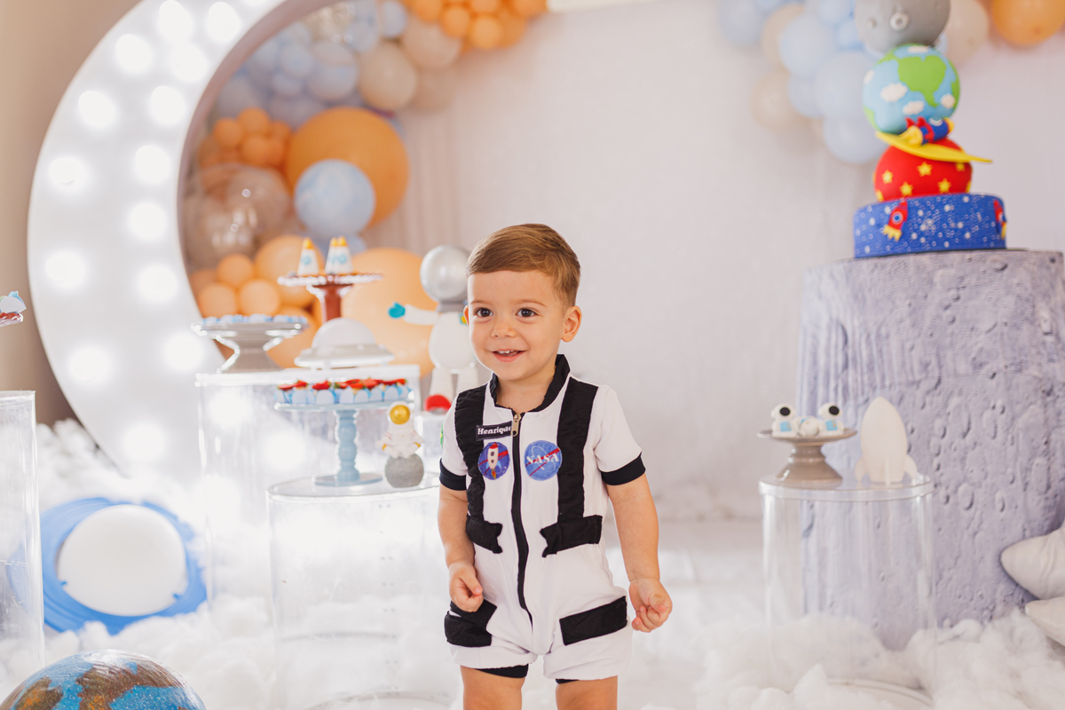 Fotografa Familia Curitiba - Aniversario astronauta menino 2 anos 