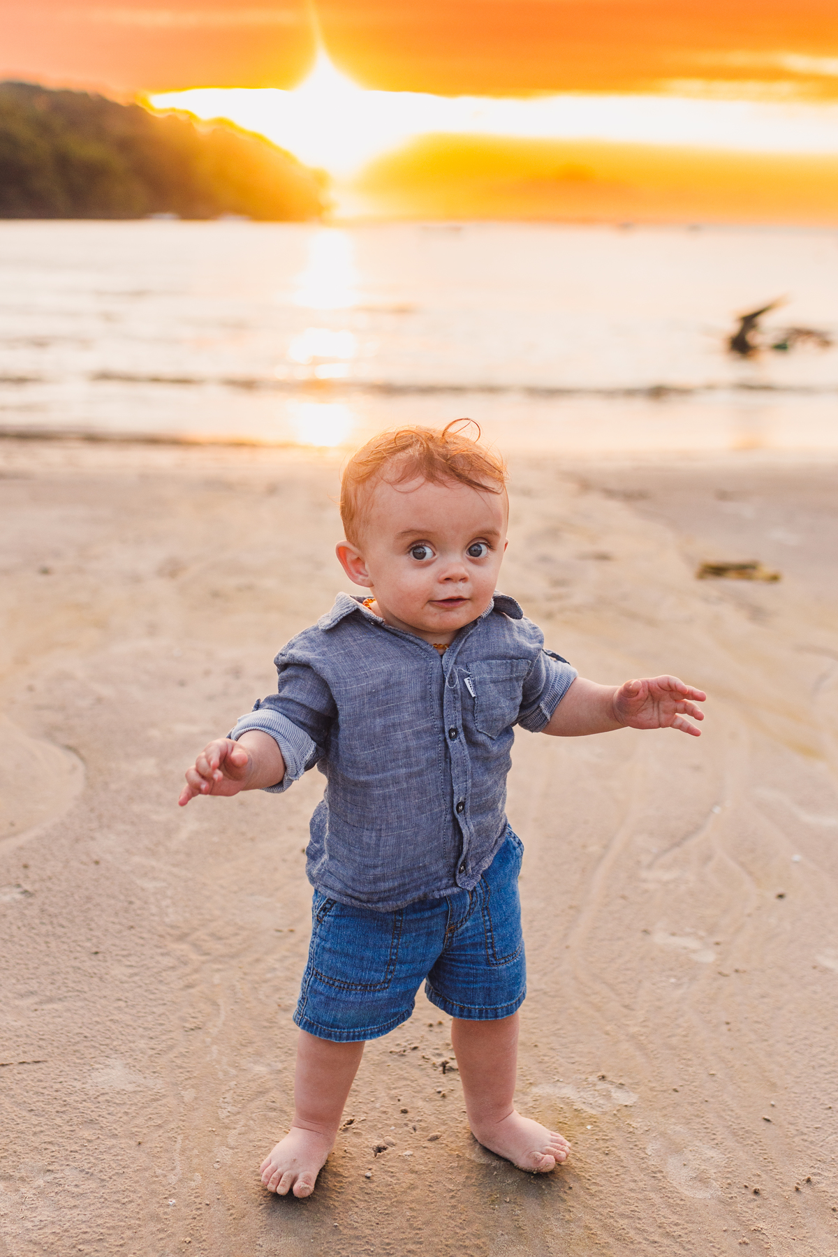 Fotografa familia Curitiba - ensaio ilha do mel bebe 1 ano menino