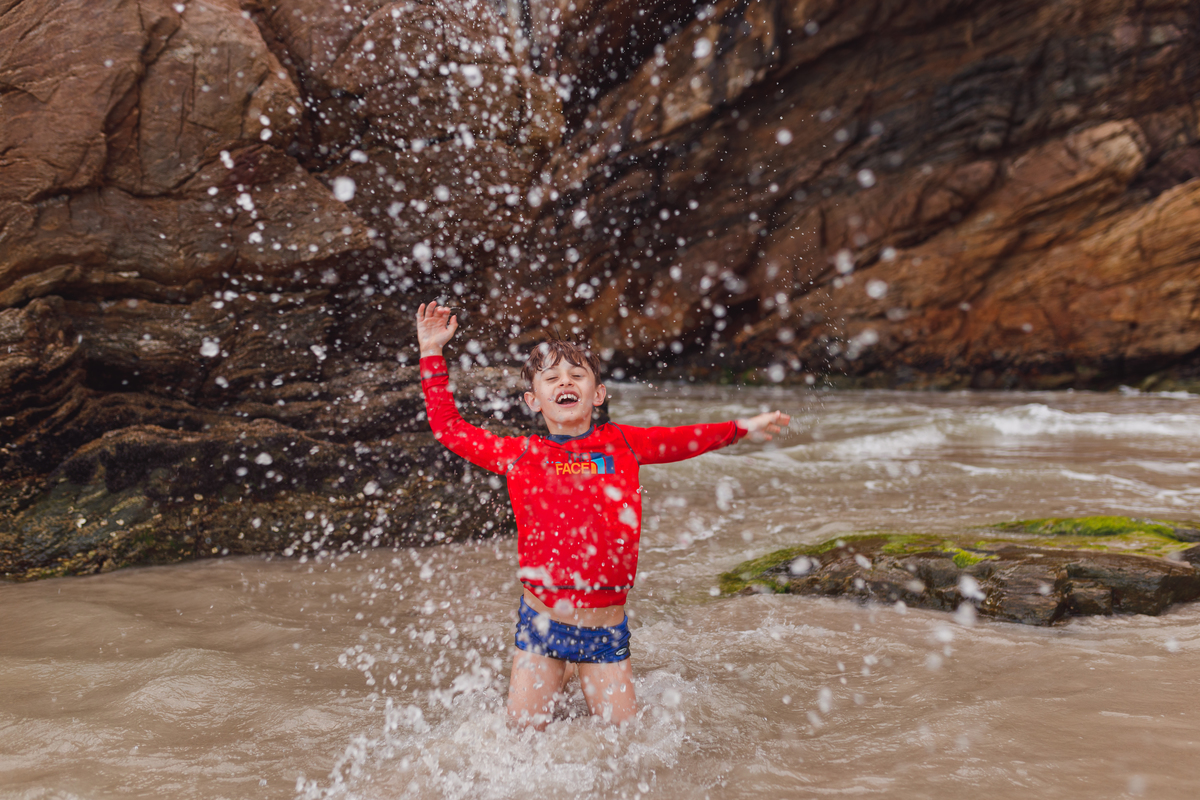 Fotografa familia Curitiba - ensaio ilha do mel bebe 1 ano menino