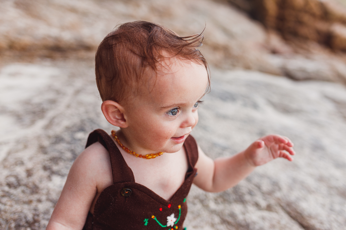 Fotografa familia Curitiba - ensaio ilha do mel bebe 1 ano menino