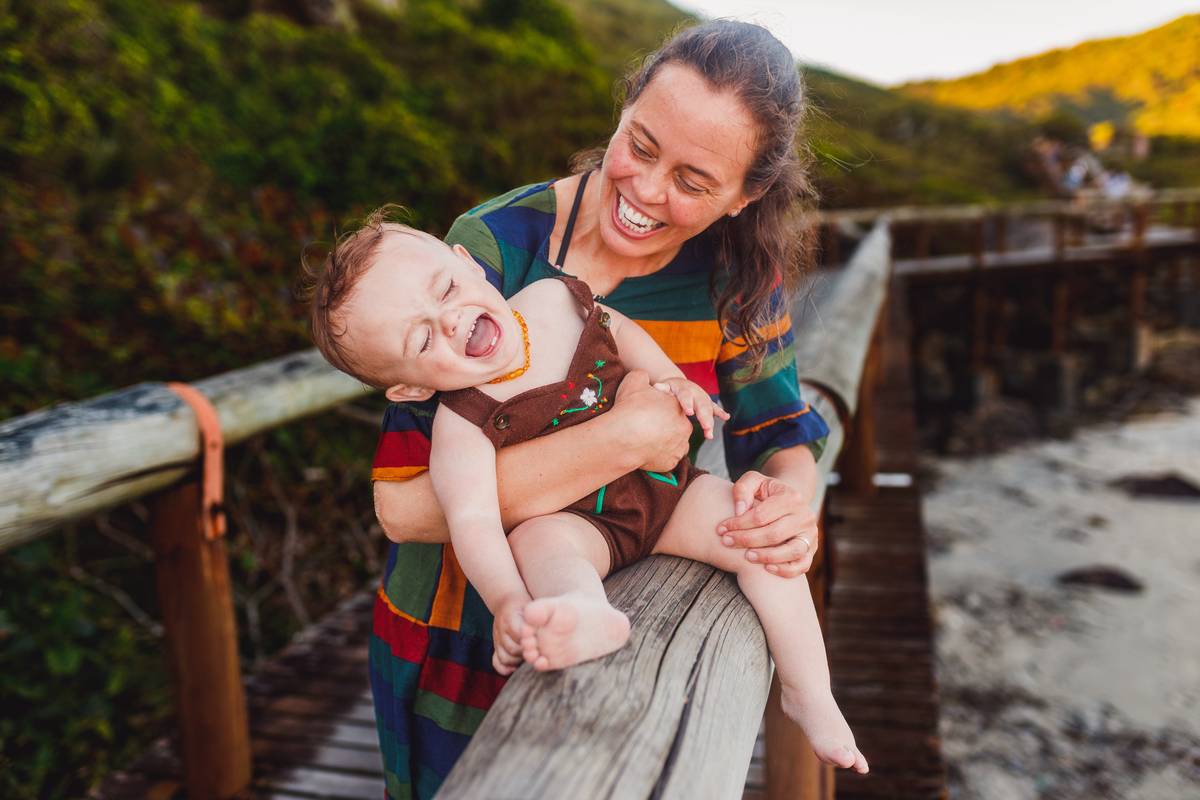 Fotografa familia Curitiba - ensaio ilha do mel bebe 1 ano menino