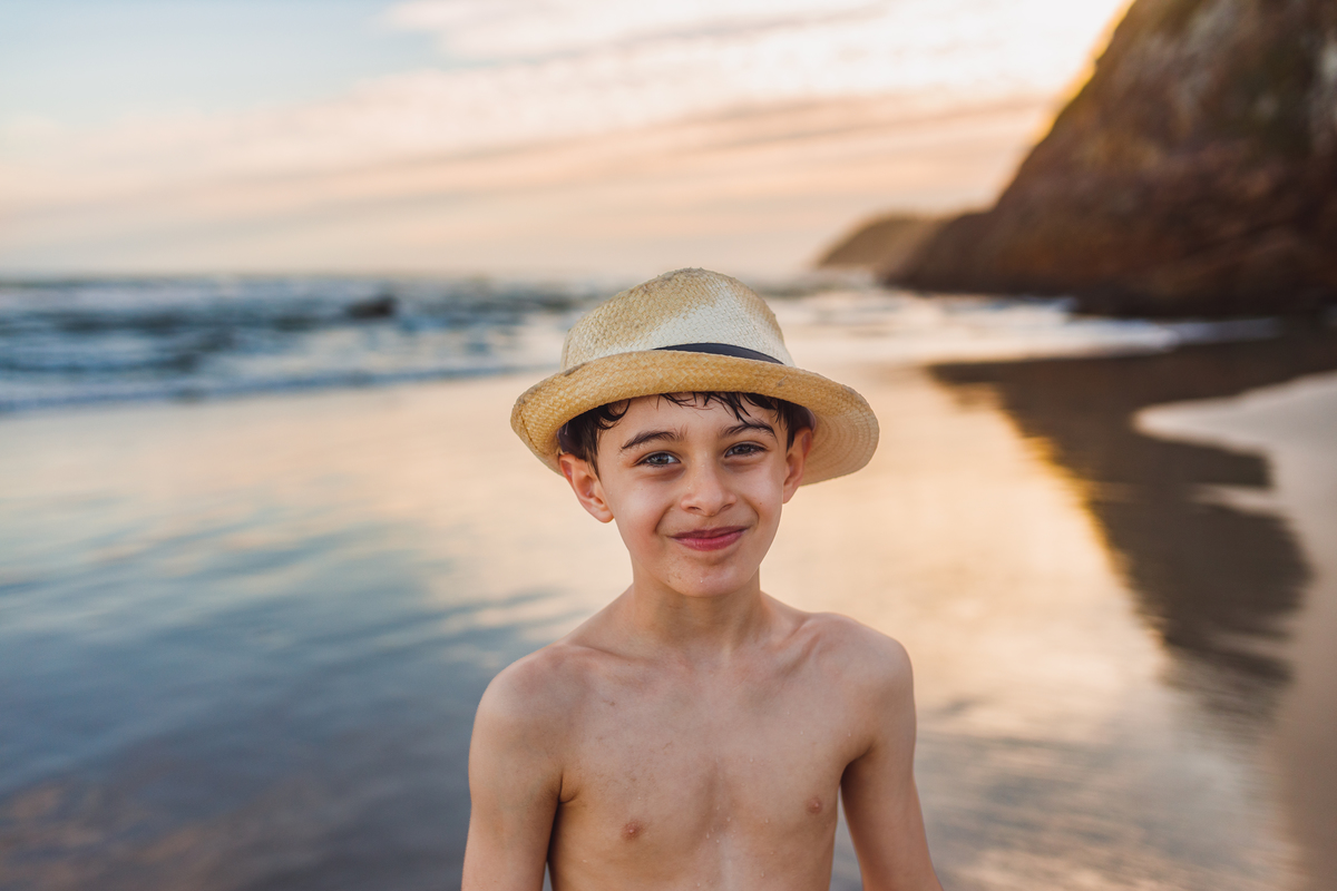 Fotografa familia Curitiba - ensaio ilha do mel bebe 1 ano menino