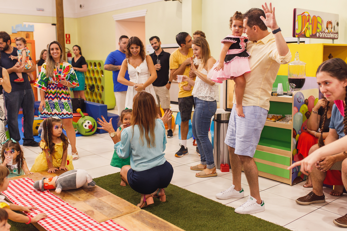 Fotografa familia Curitiba - aniversario 2 anos menina mundo bita