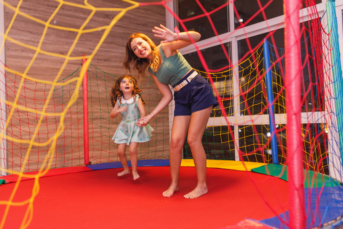 Fotografa familia Curitiba - aniversario 2 anos menina mundo bita