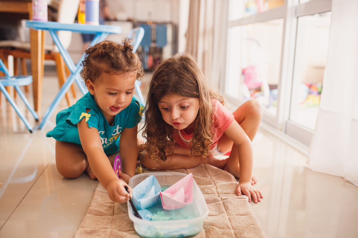Fotografa familia Curitiba - aniversario 2 anos menina mundo bita