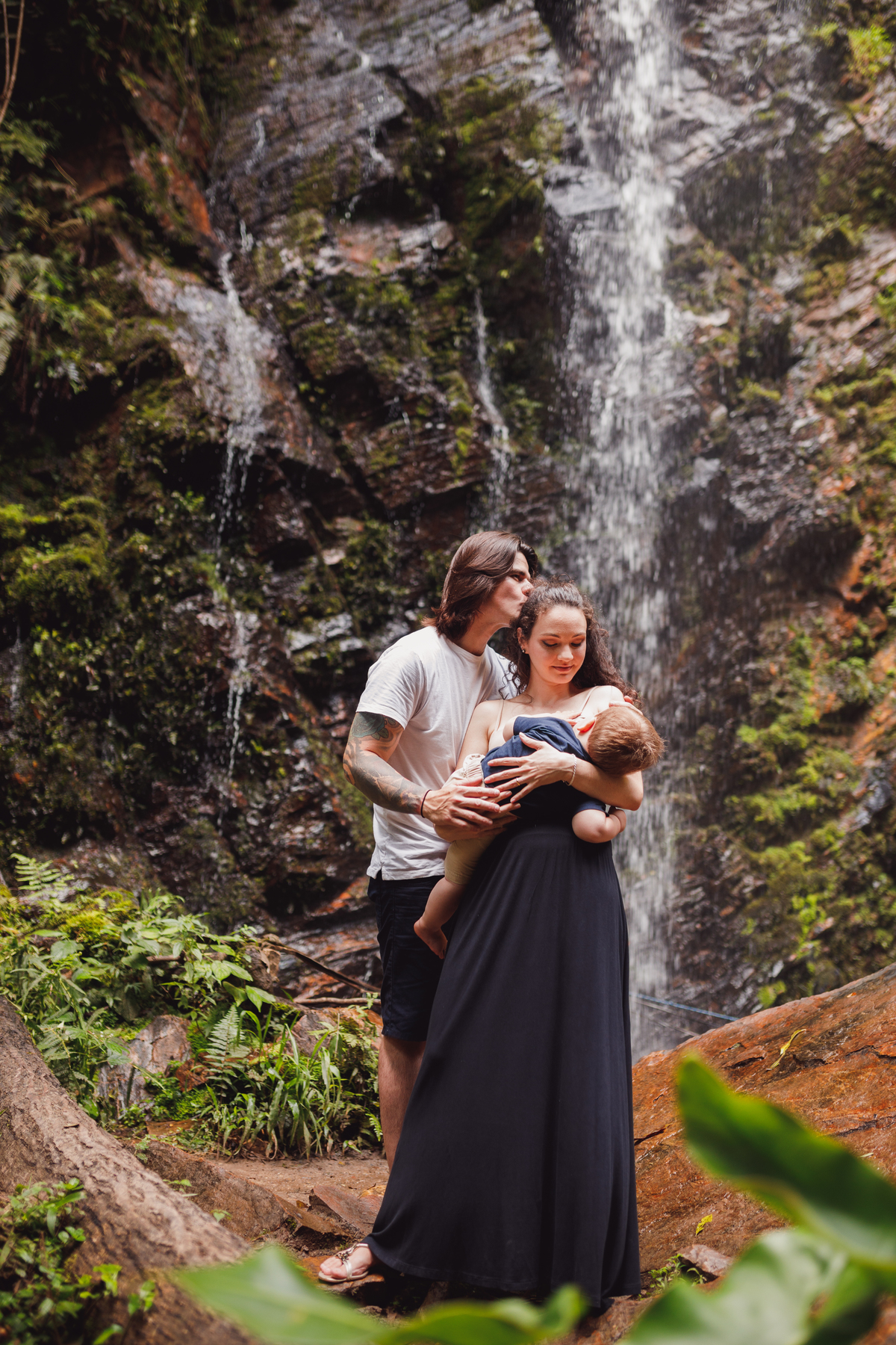 Fotografa familia Curitiba - ensaio externo morro 3 barras 