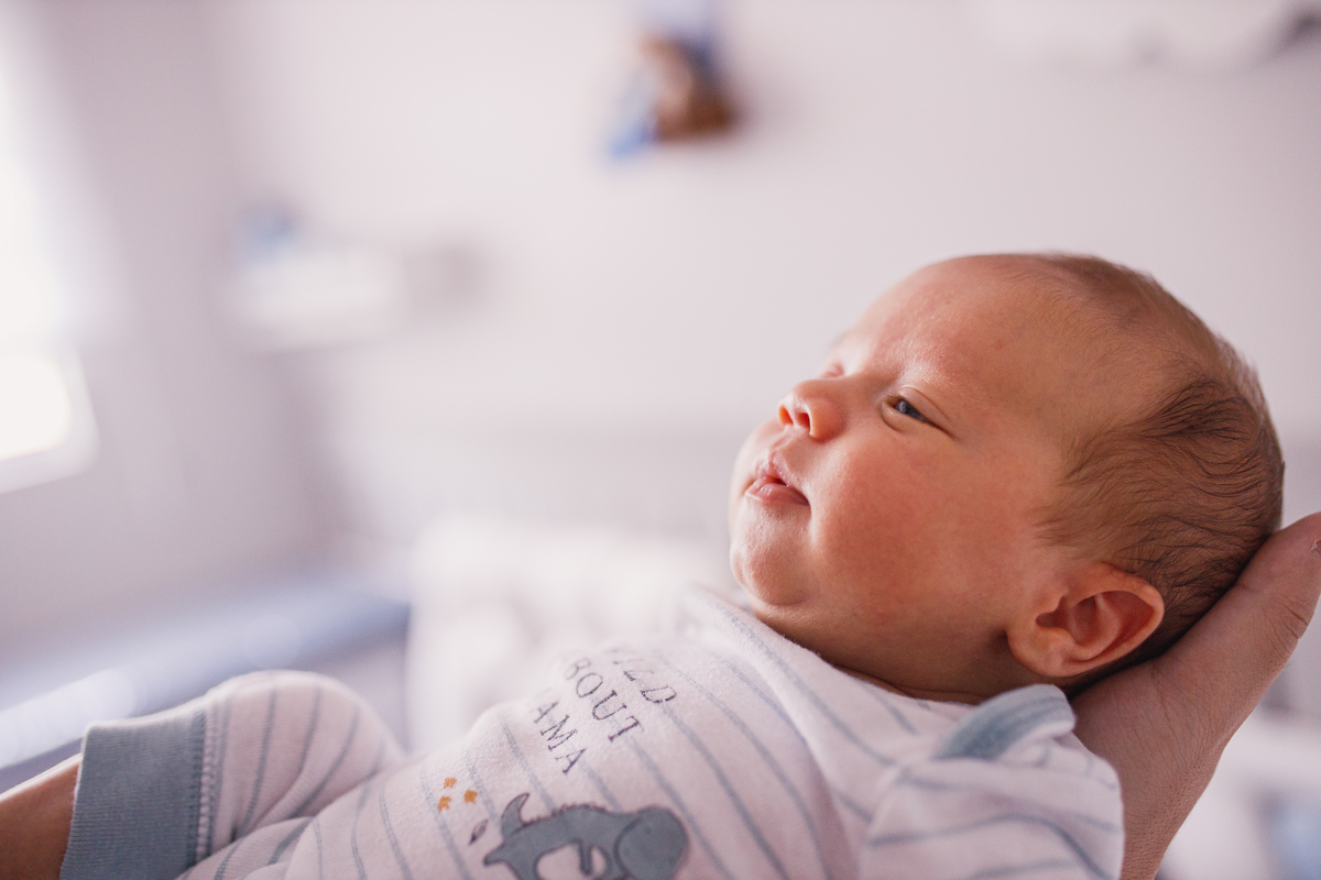 Fotografa Familia Curitiba - Ensaio lifestyle menino 1 mes 