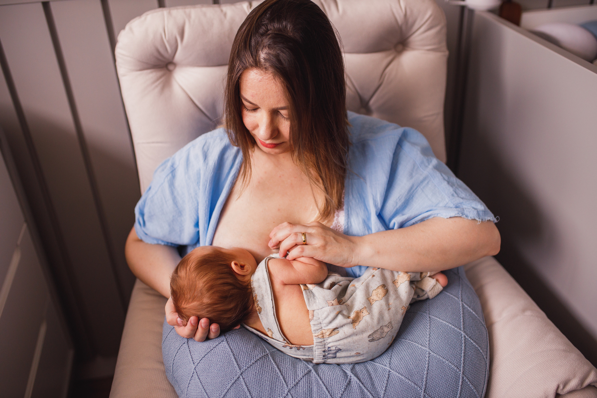 Fotografa Familia Curitiba - Ensaio lifestyle menino 1 mes 