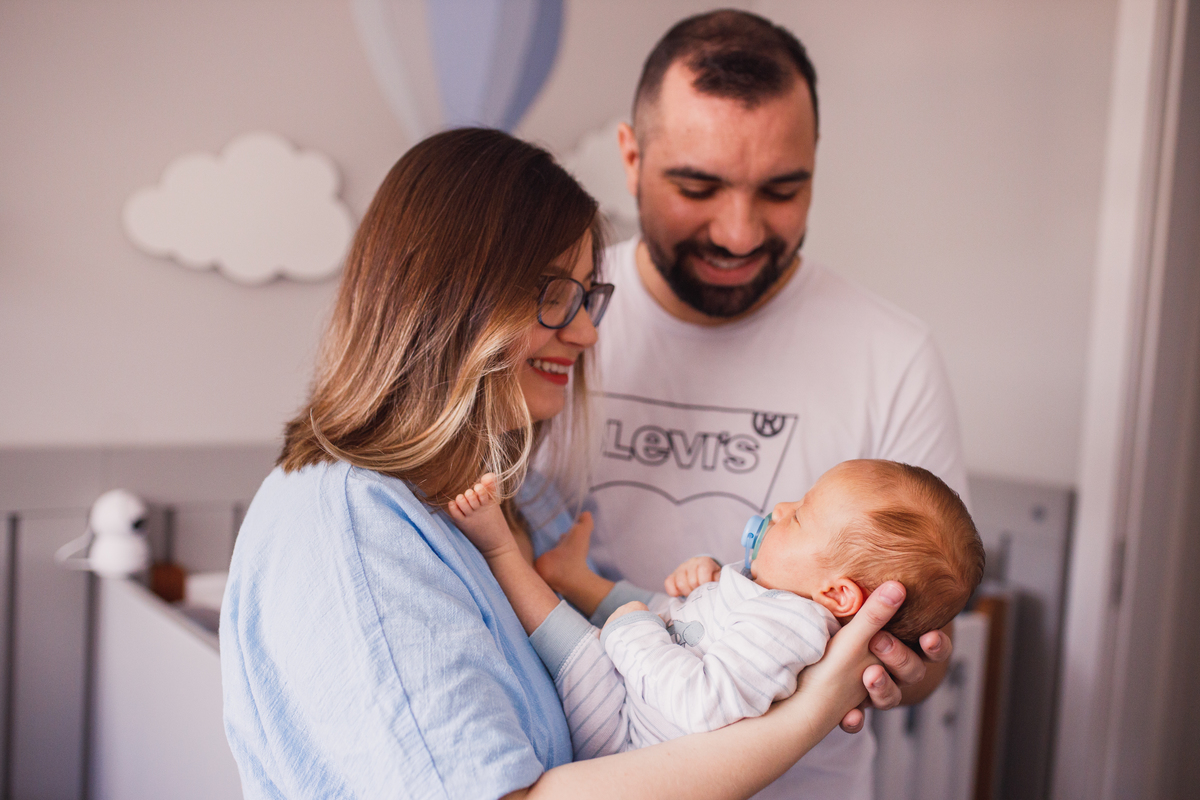 Fotografa Familia Curitiba - Ensaio lifestyle menino 1 mes 