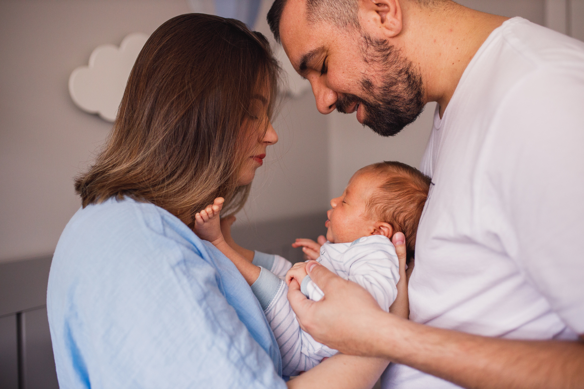 Fotografa Familia Curitiba - Ensaio lifestyle menino 1 mes 