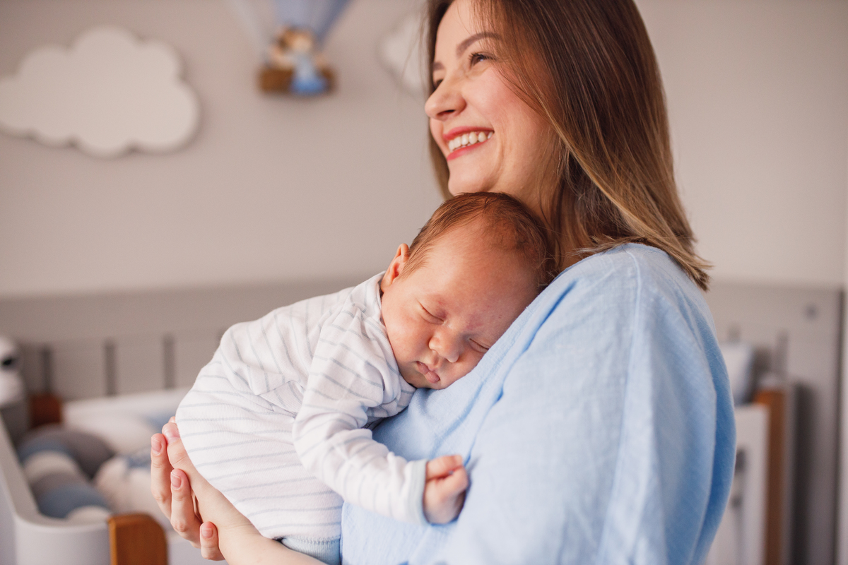 Fotografa Familia Curitiba - Ensaio lifestyle menino 1 mes 