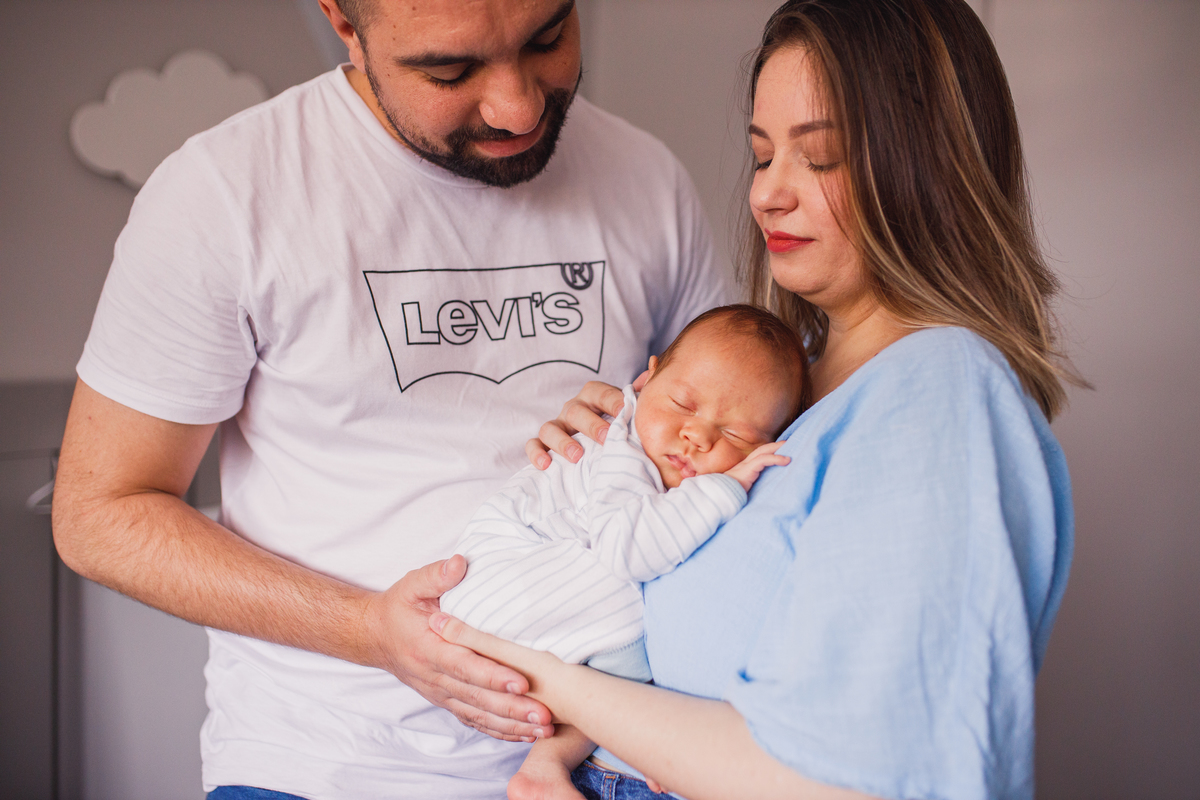 Fotografa Familia Curitiba - Ensaio lifestyle menino 1 mes 