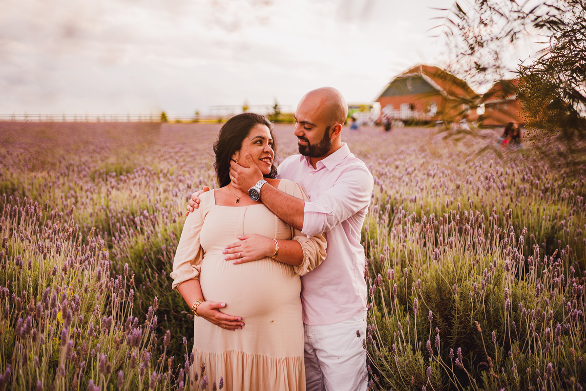 Fotografa familia Curitiba - Gestante externo Lavandario carambei