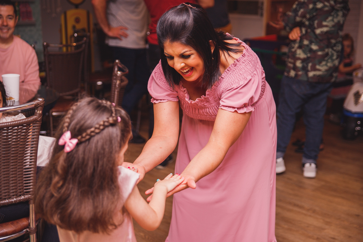 Fotografa familia Curitiba - Buffet Fina Festas menina 6 anos princesa Ariel