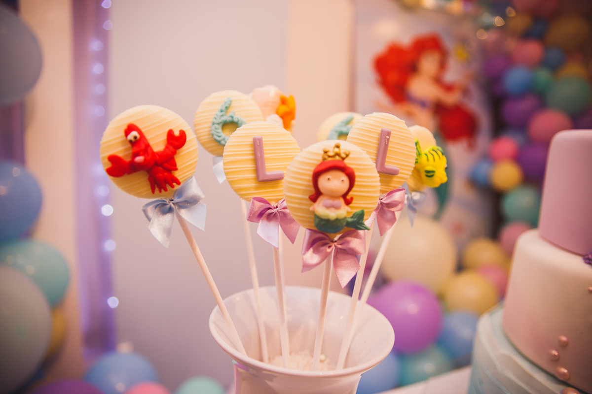 Fotografa familia Curitiba - Buffet Fina Festas menina 6 anos princesa Ariel