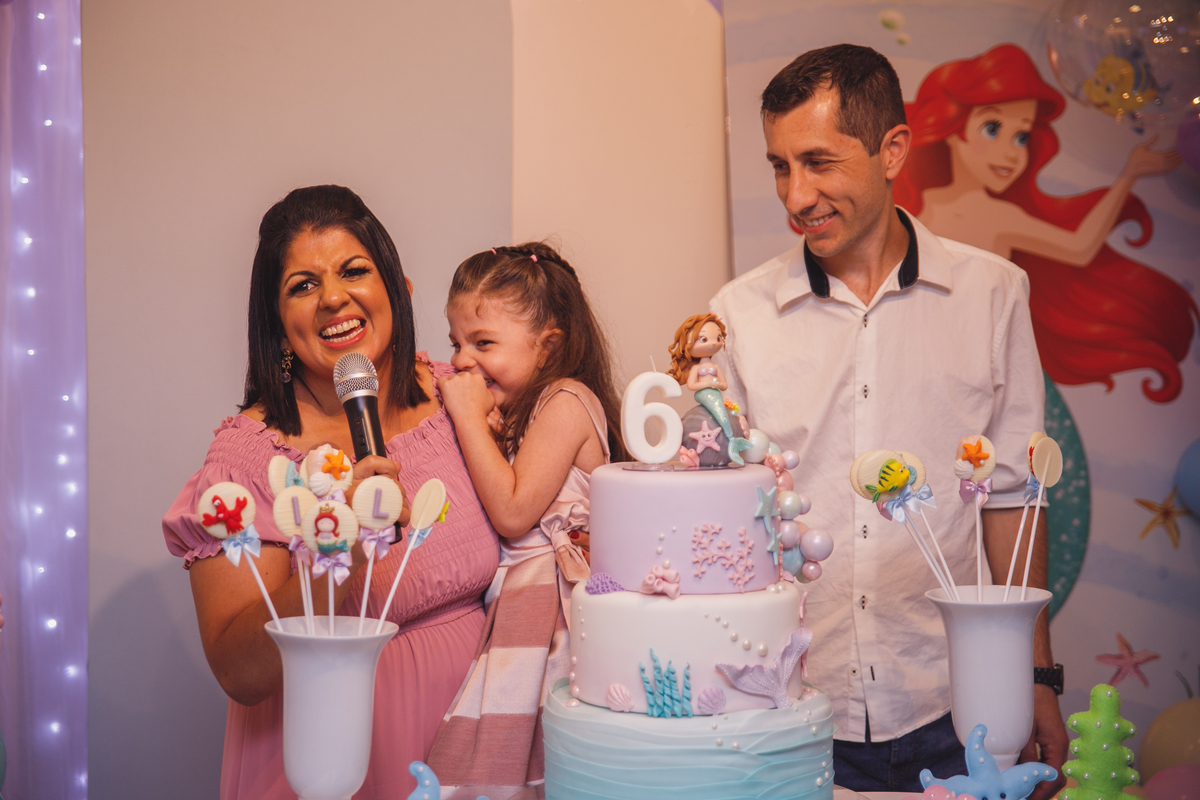 Fotografa familia Curitiba - Buffet Fina Festas menina 6 anos princesa Ariel