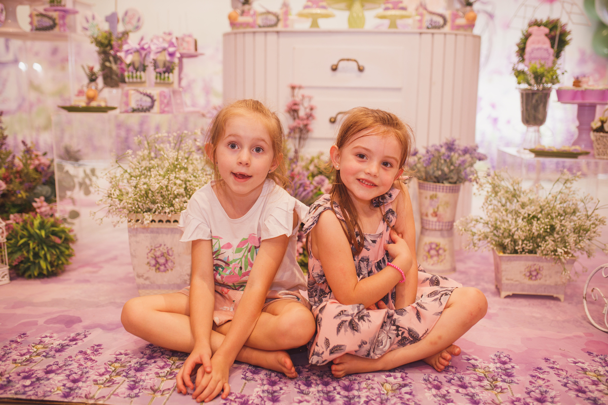 Fotografa familia Curitiba - aniversario 1 ano menina lavanda 