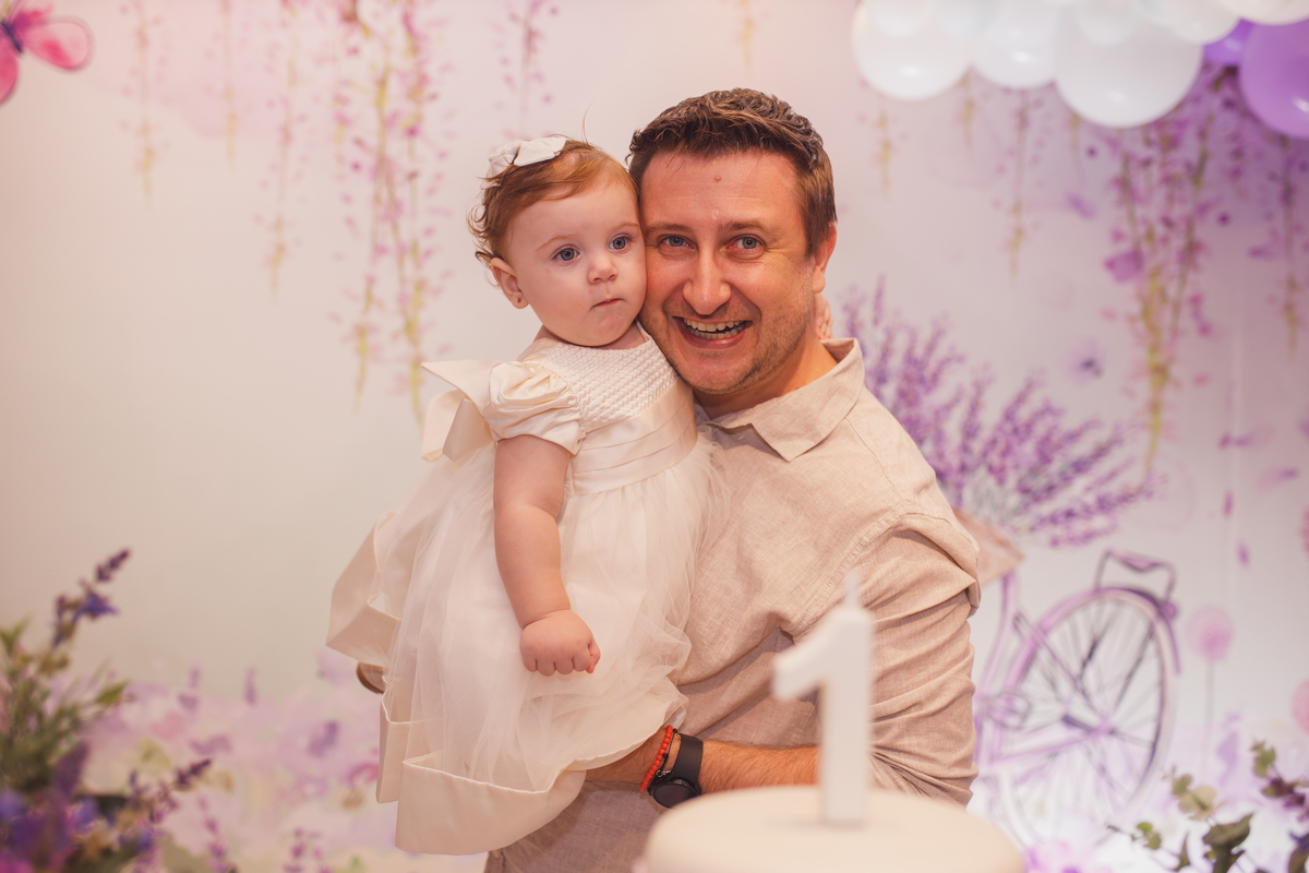 Fotografa familia Curitiba - aniversario 1 ano menina lavanda 